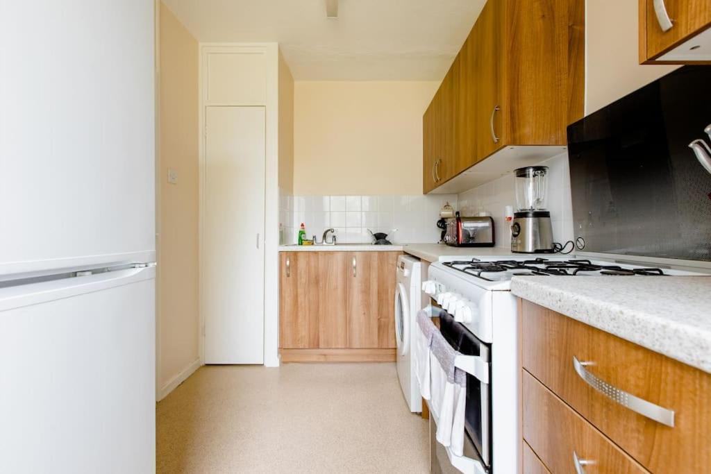 Apartamento One Bed - 25 Mins From London Bridge Exterior foto